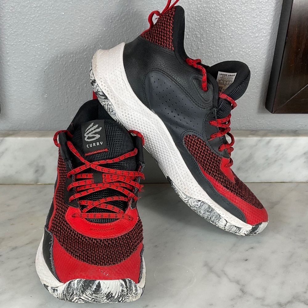 Under Armour Curry 3Z 24 Men's REd & Black Basketball Shoes Size 11